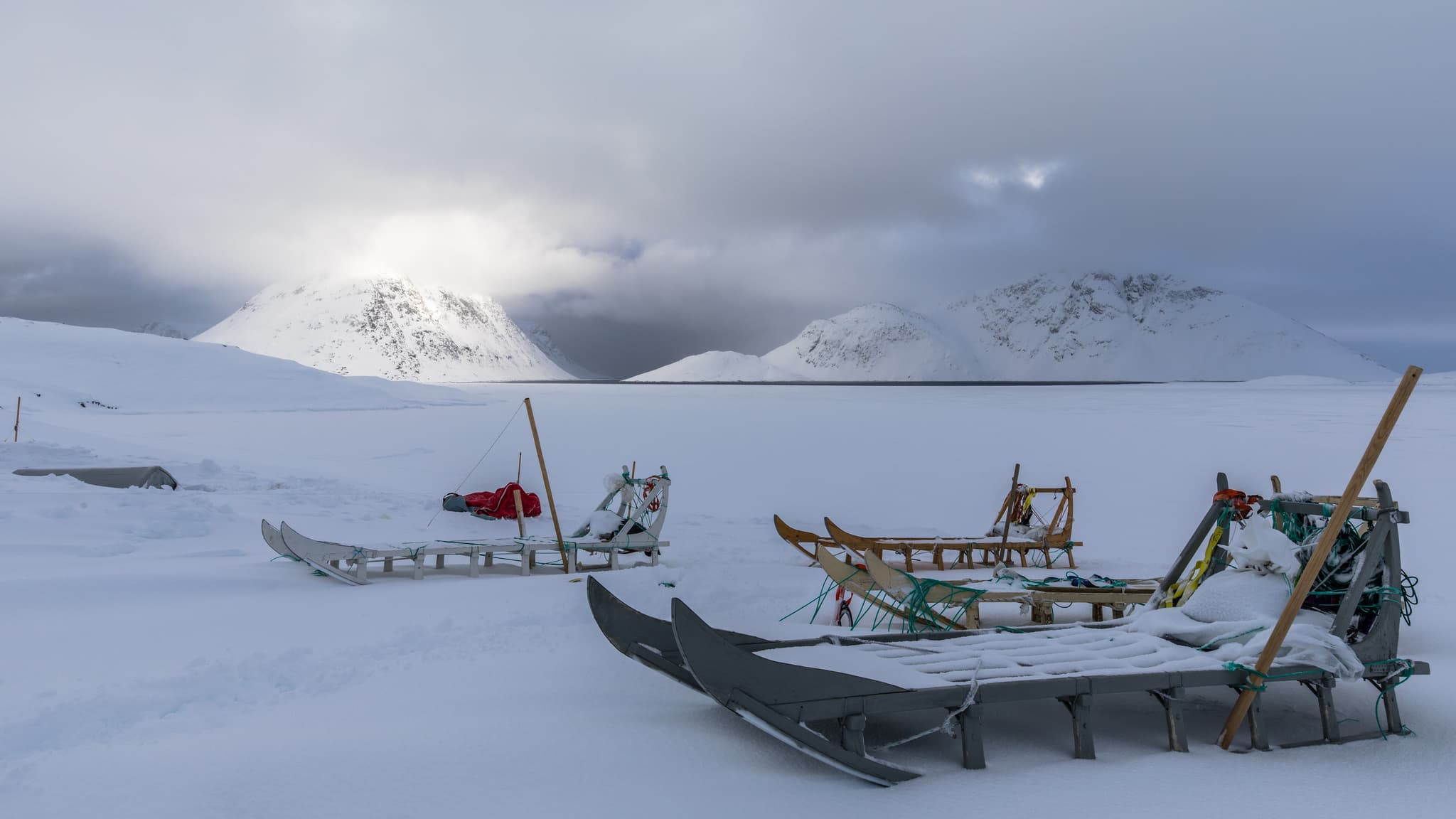 Huge Amounts of Greenhouse Gas May Escape from Greenland Ice, Newcastle Researcher Says