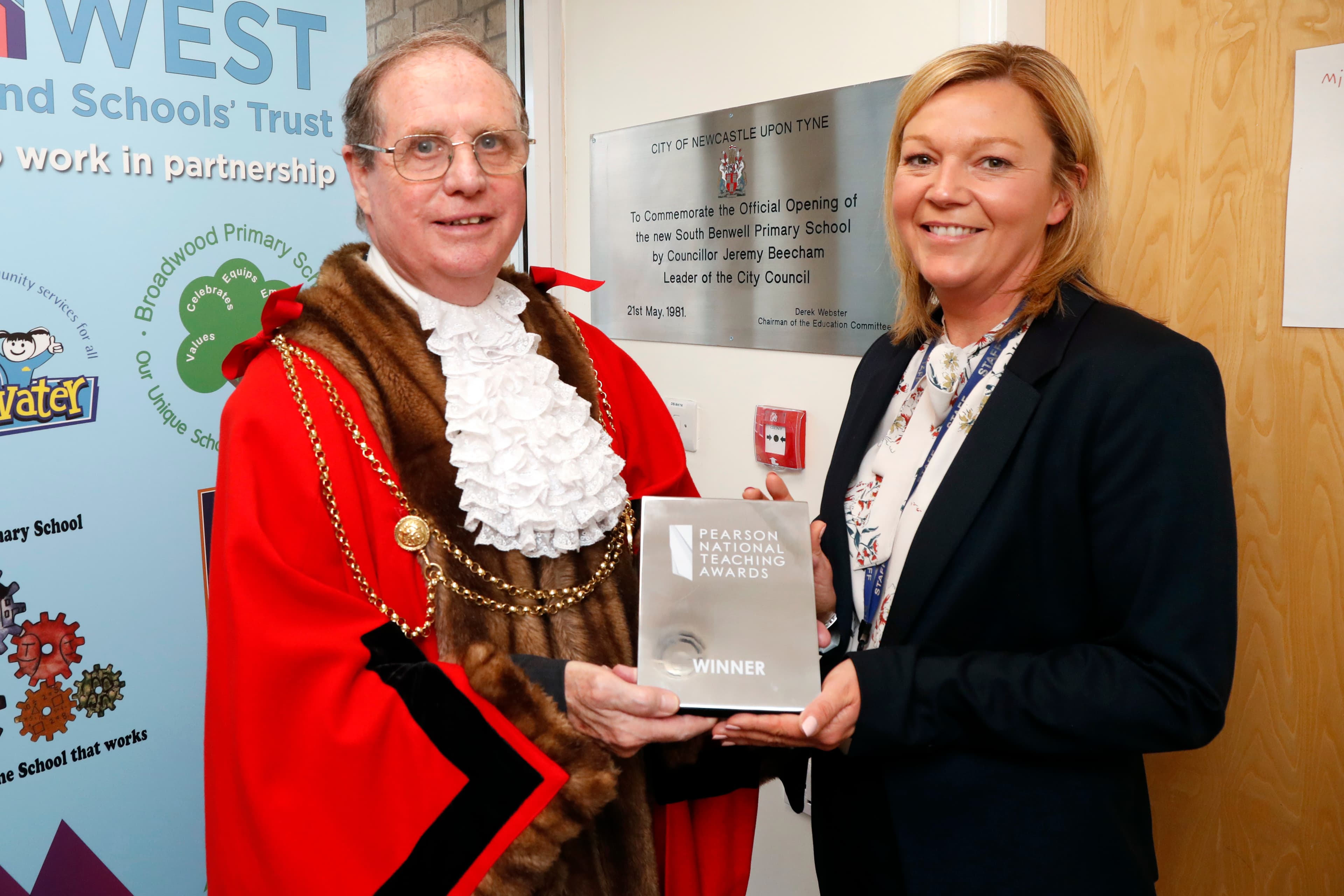 Newcastle Primary School Wins ‘Oscar of Education’
