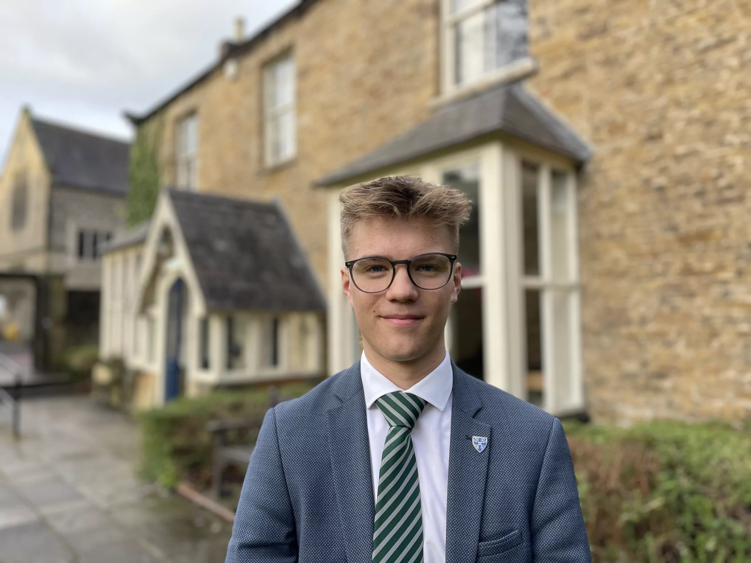 Burkitt Scholarship Opens Gates: Northumberland’s Ed Dando Rows to Success at the Historic School Boat Club