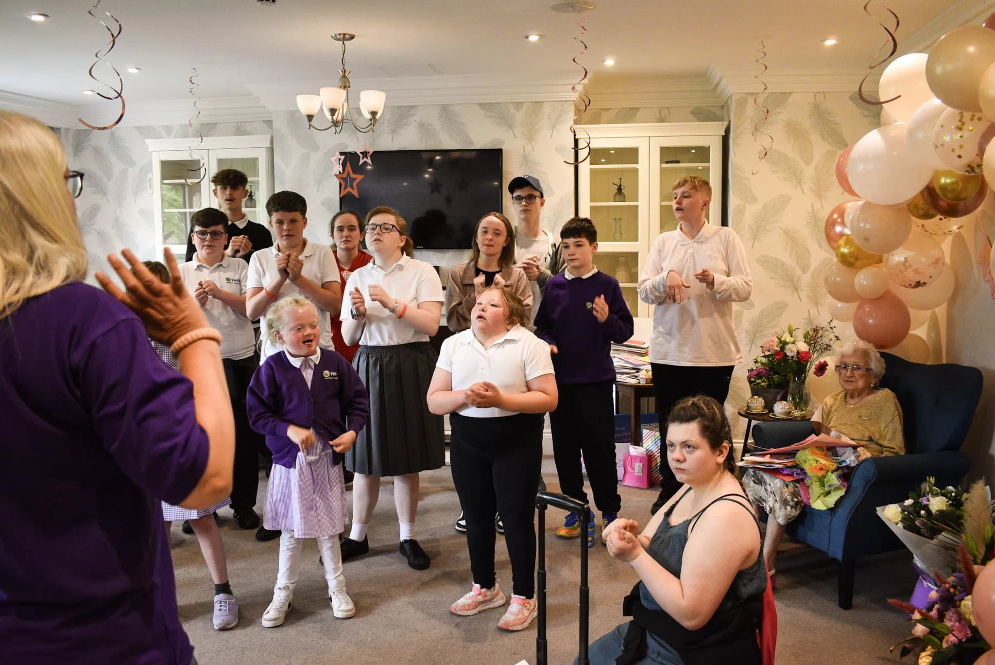 Percy Hedley BSL Choir Helps Celebrate Maisie’s 100th in Touching Style