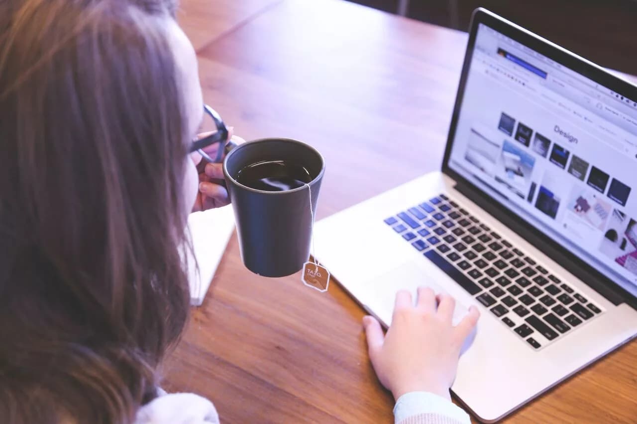 Website building, hosting and reviews: The three things small businesses get wrong online