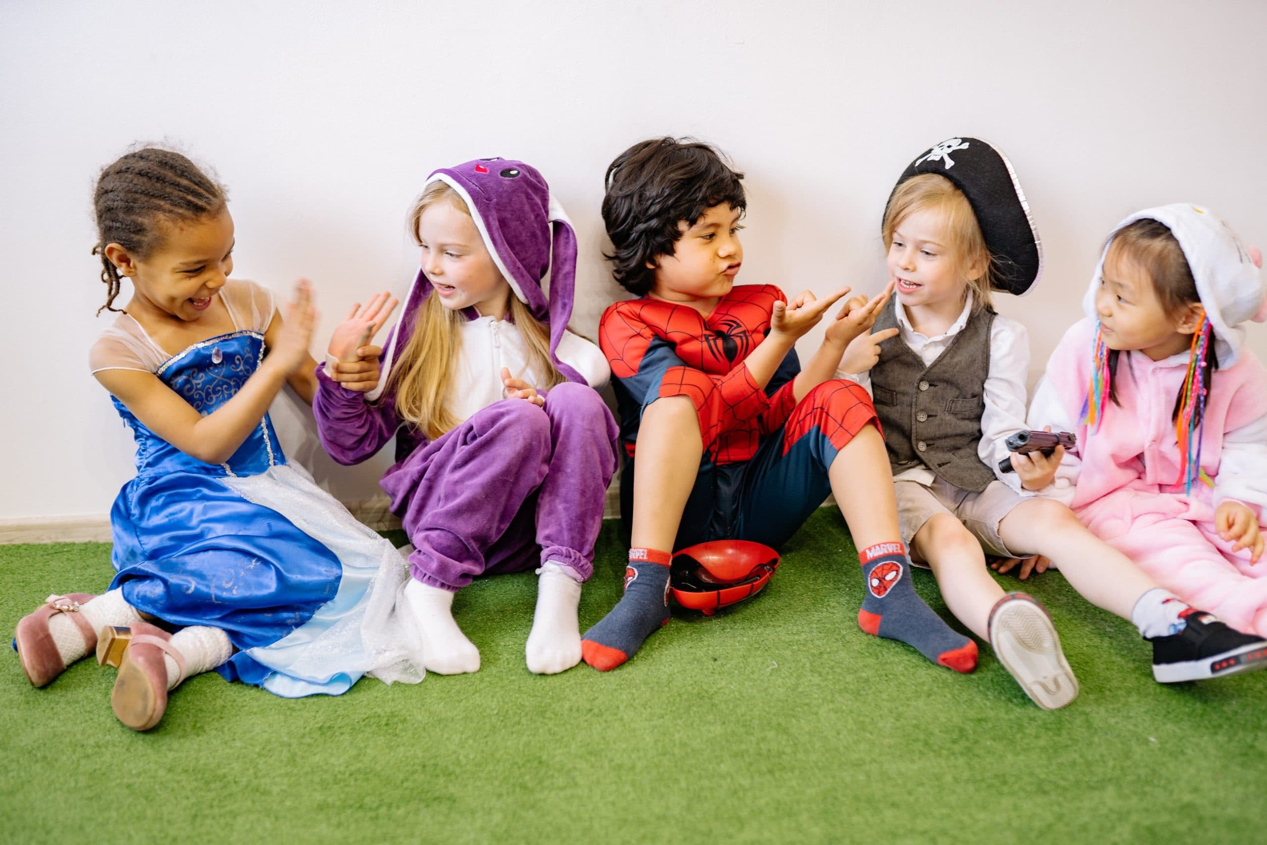 How to help your youngsters kickstart their friendship skills?