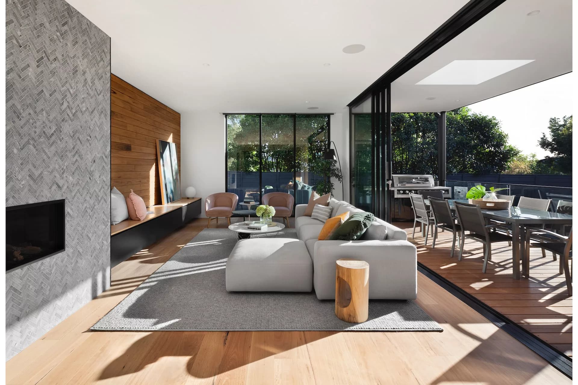 Beyond Décor: The Art of Making Your Home Irresistibly Appealing