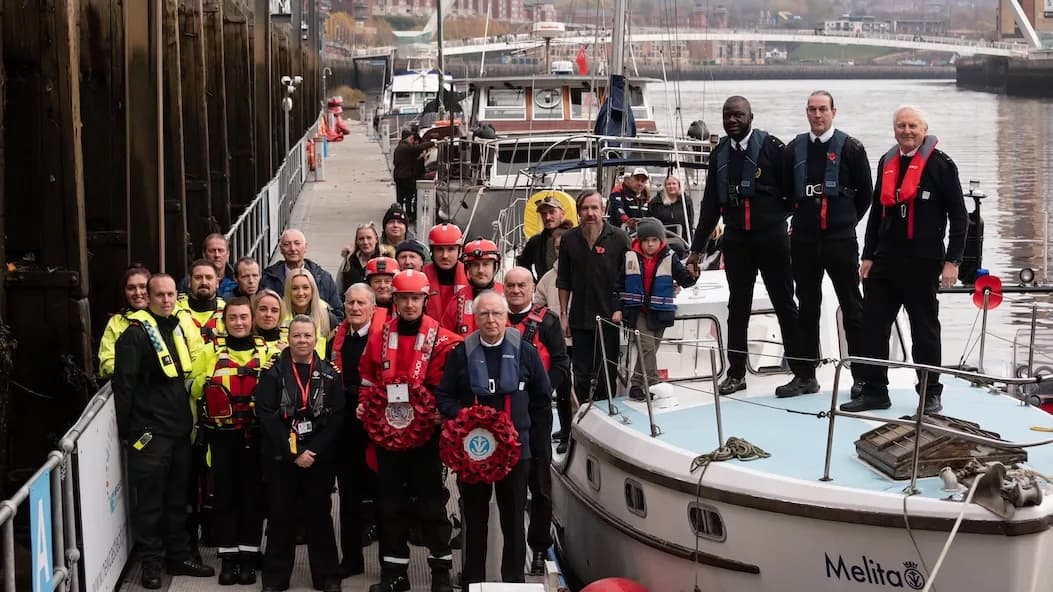 Community Gathers on the Tyne as Boats Lead Remembrance Day Parade of Sail