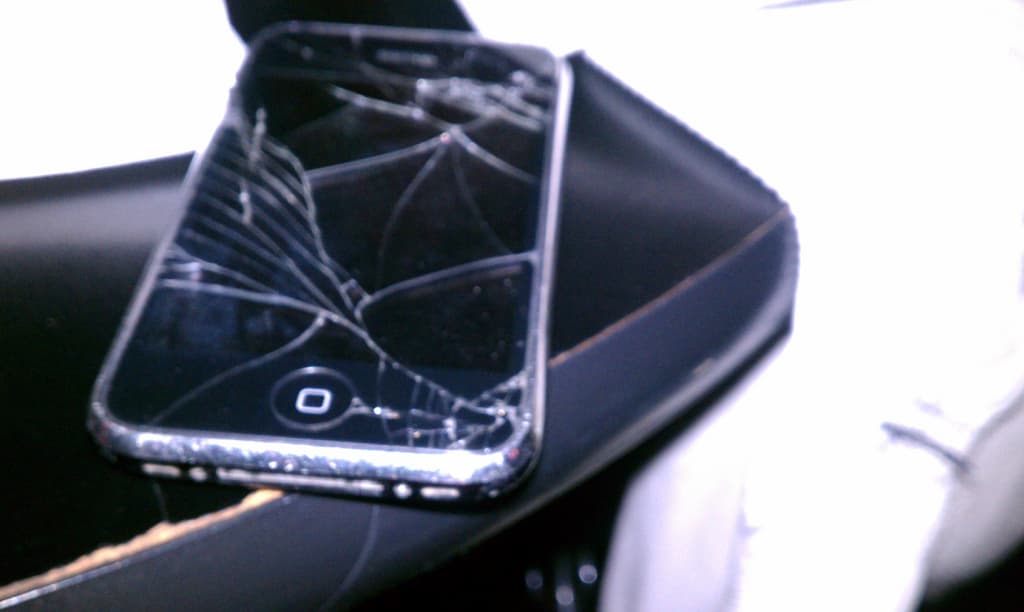Newcastle Shop Offers iPhone or iPad Repairs from Just £23.00