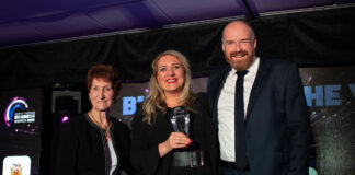 Becci Meagher and Craig Thompson from Blue Mental Health receives the North Tyneside Business of the Year from Elected Mayor Norma Redfearn CBE
