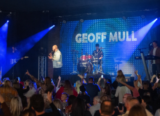 Geoff Mull from Gateshead singer songwriter playing Metro Centre 2023 - Newcastle Magazine