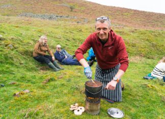 Celebrating 25 Years in the Catering Industry: Chris Reay Unveils a Unique Blend of Fitness, Healthy Eating, and Mental Well-being Celebrating 25 Years in the Catering Industry: Chris Reay Unveils a Unique Blend of Fitness, Healthy Eating, and Mental Well-being"