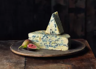 Introducing Organic Yorkshire Blue: A Collaboration Between Acorn Dairy and Shepherds Purse Acorn Dairy, Shepherds Purse, organic cheese, Yorkshire Blue, blue cheese, sustainability, organic milk, Darlington, North Yorkshire, Durham Dales, artisan cheese, family-run business, organic farming, dairy products, food partnerships, UK cheese