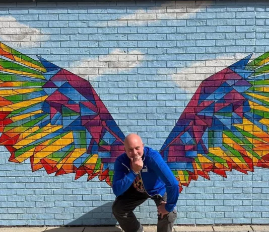 Newcastle Restaurant Supports Local Artist with International-Inspired Artwork Newcastle Restaurant Supports Local Artist with International-Inspired Artwork