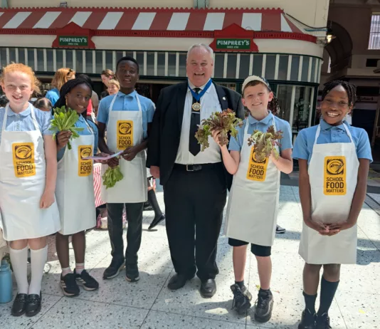 Newcastle Young Marketeers Raise £329 For FareShare North East At Grainger Market Newcastle Young Marketeers Raise £329 For FareShare North East At Grainger Market